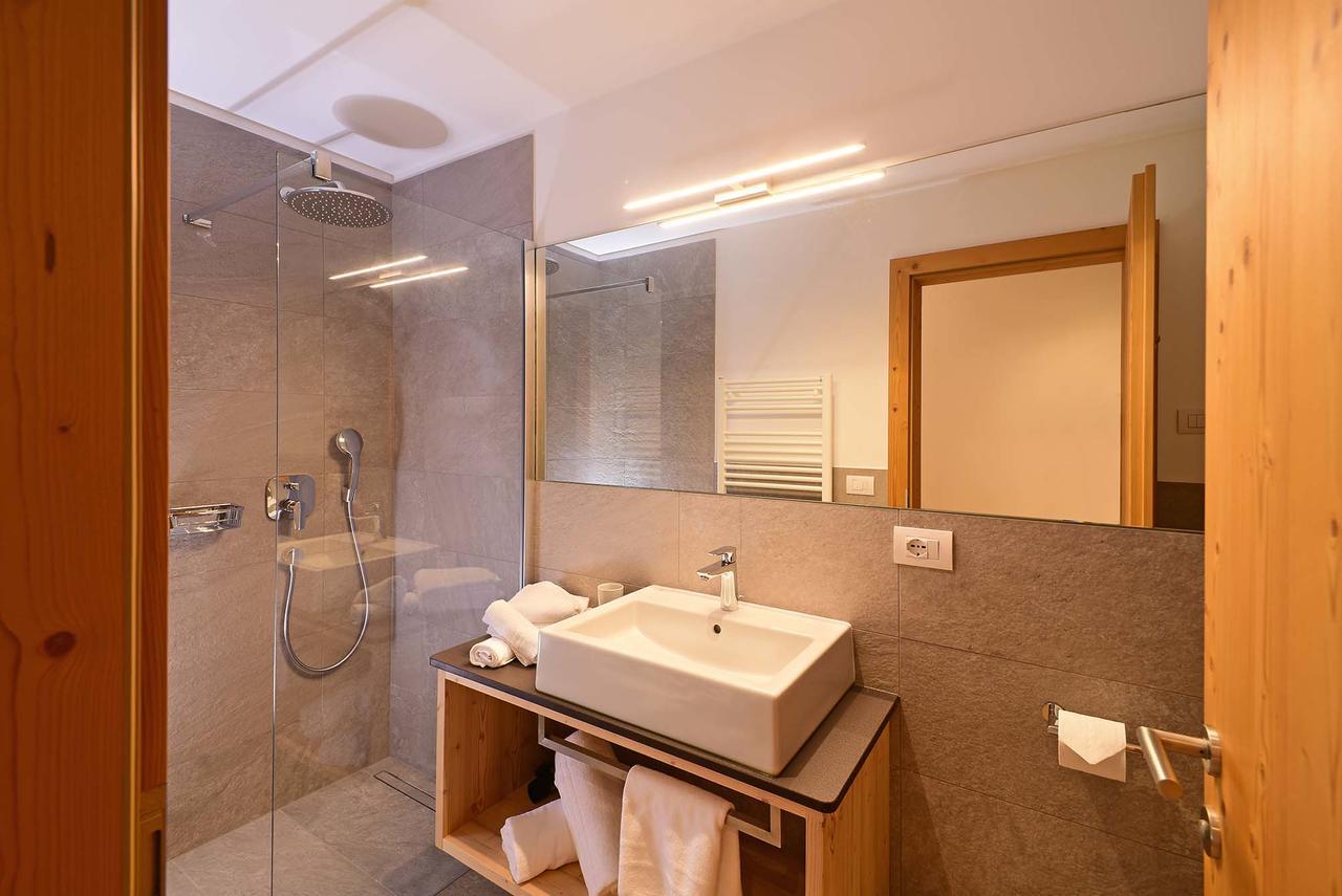 Schaefer Apartments Sexten Exteriör bild